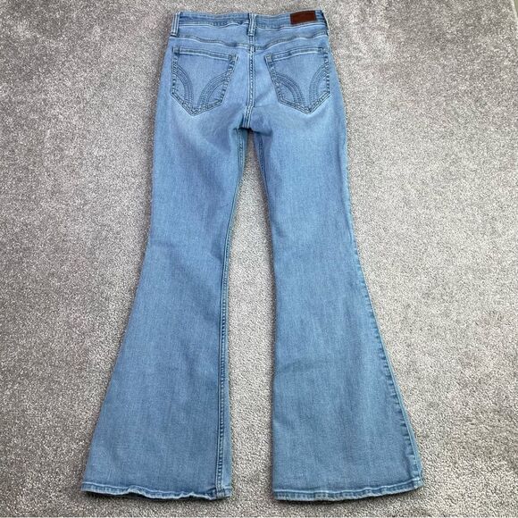 Hollister Jeans Women's 28 Blue Flare High Rise Light Wash Soft Stretch - Picture 3 of 11
